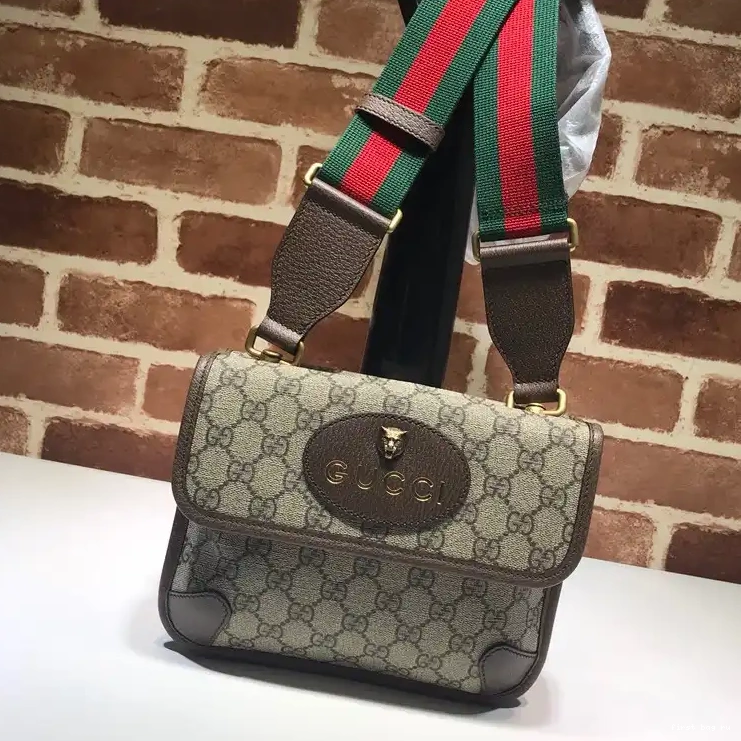 First bag ru Gucci mini Bag Messenger GG 0702